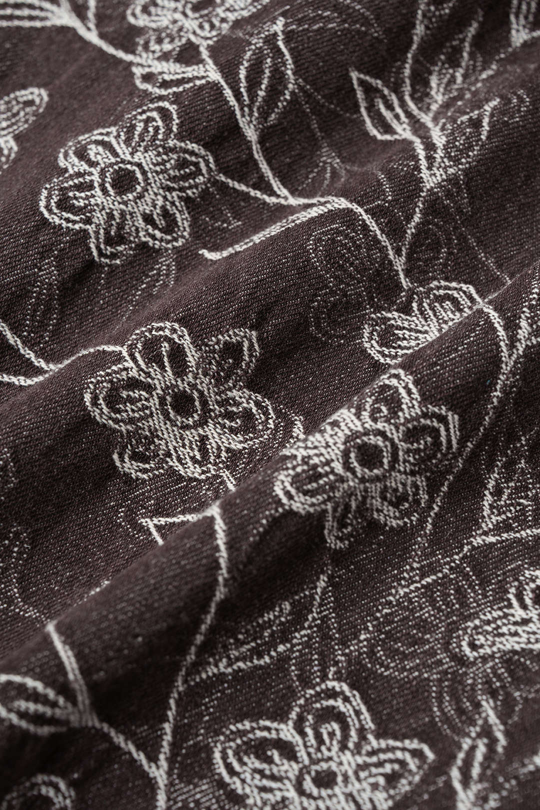 Denim Floral Embroidery Pocket Barrel Jeans