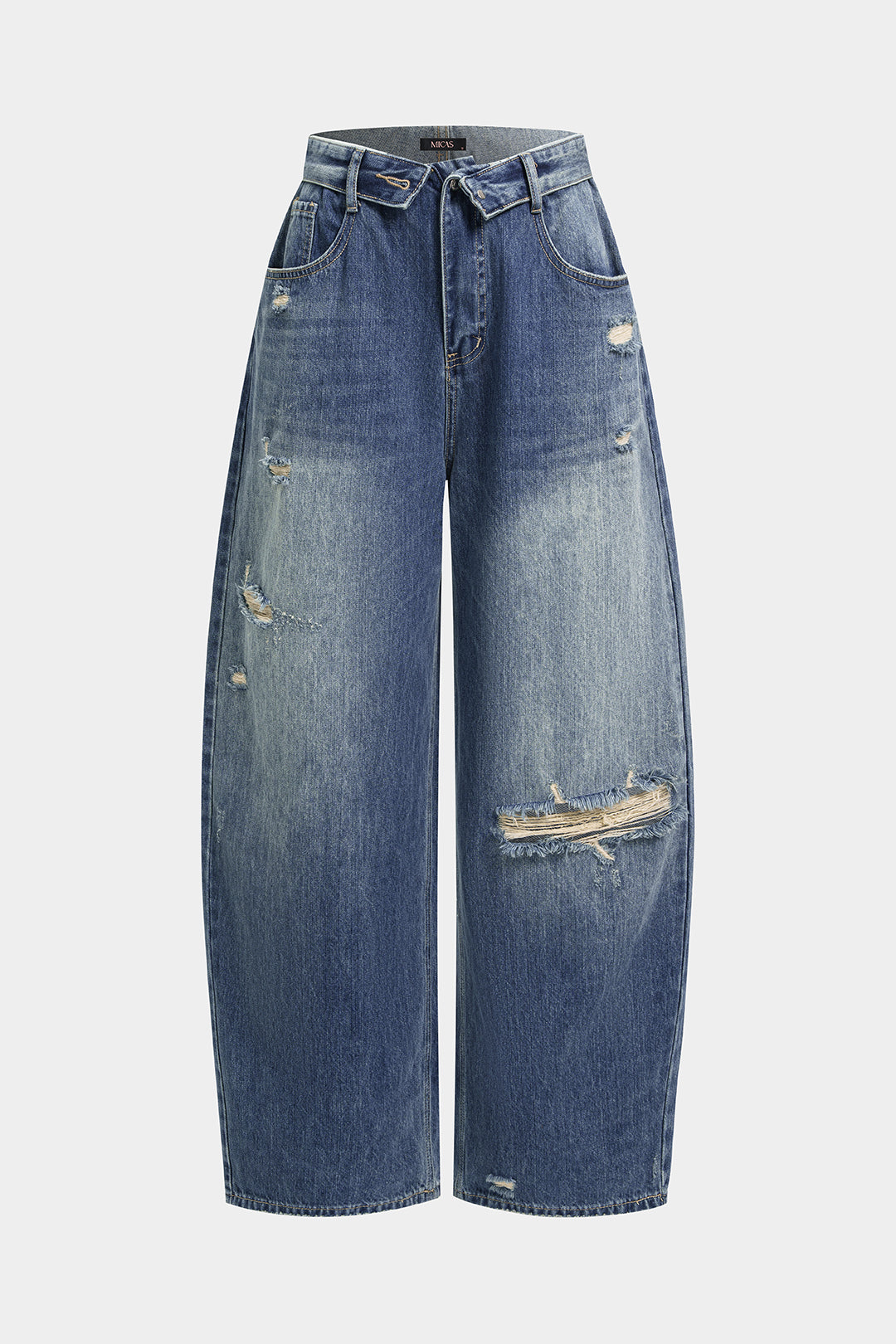 Asymmetriset, kuluneet denim-farkut