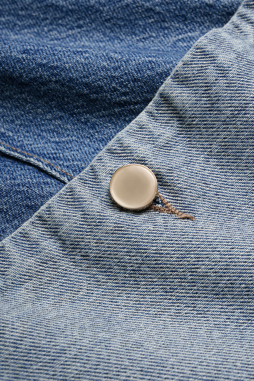 Denim-napilliset suorat farkut