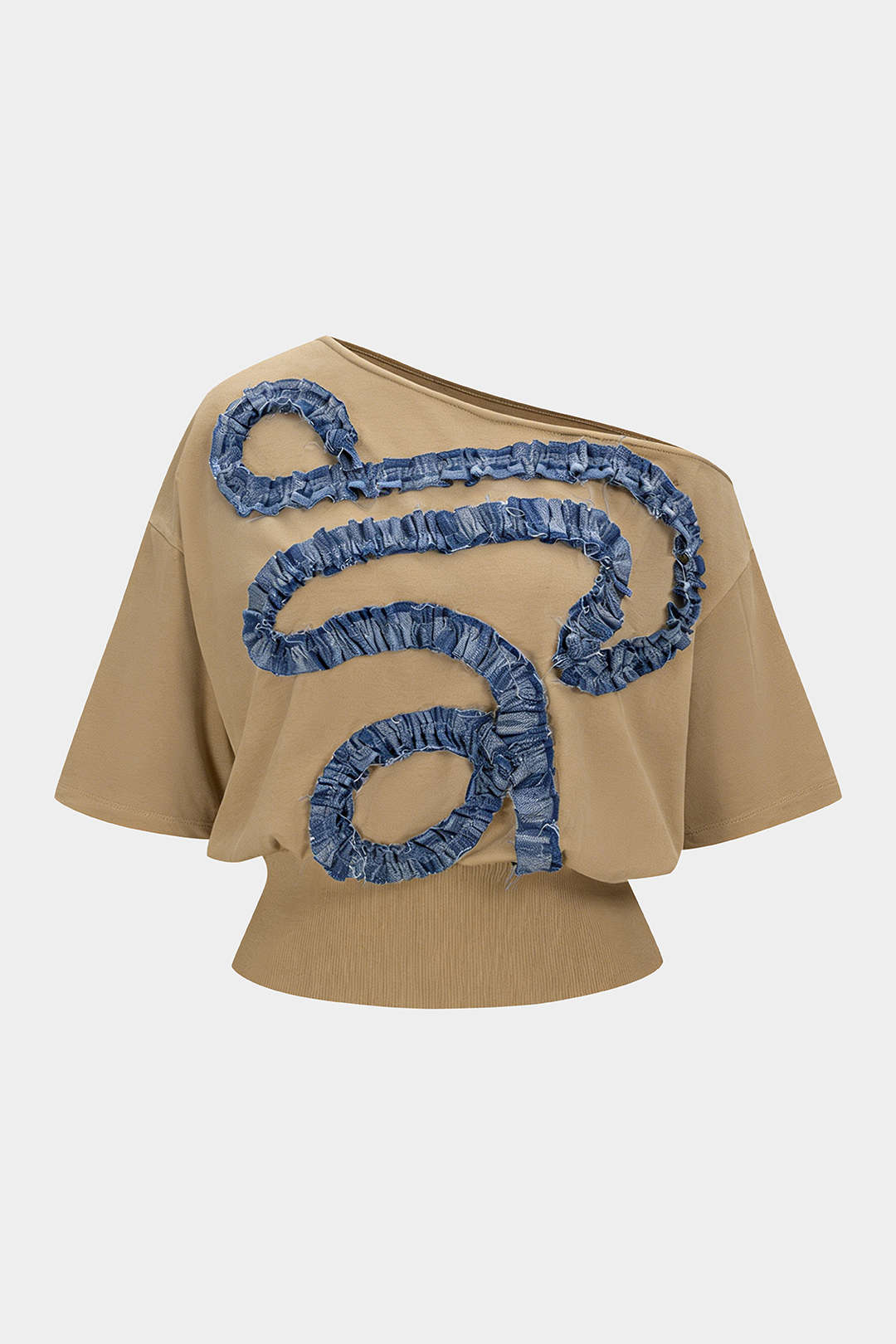 Epäsymmetrinen patchwork-lyhythihainen T-paita