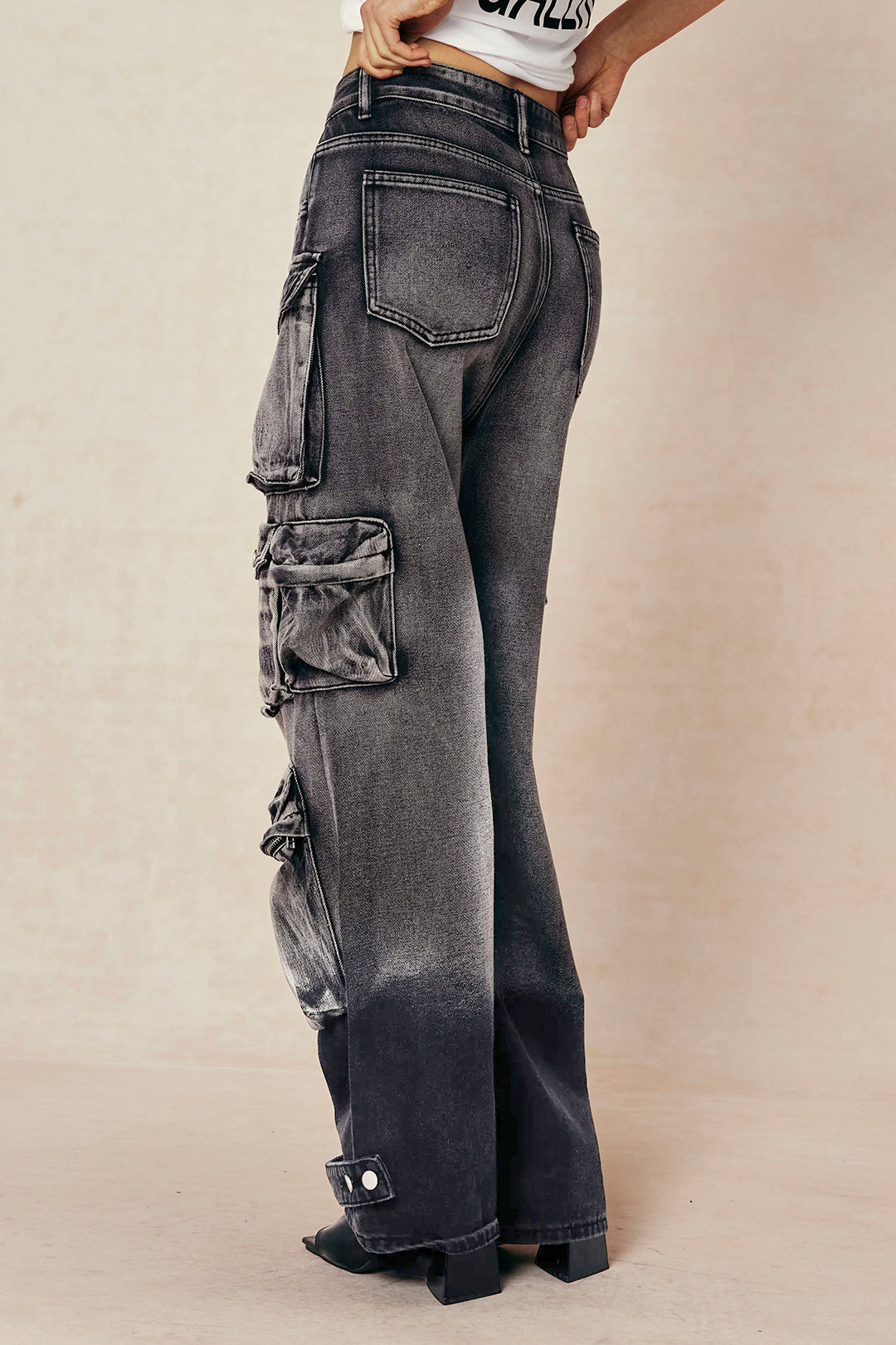 Ombre Multi Pocket Wide Leg Cargo Jeans