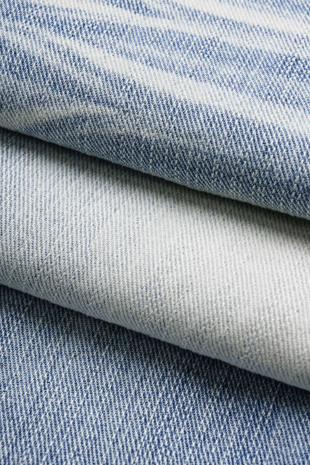 Denim-shortsit, korkea vyötärö