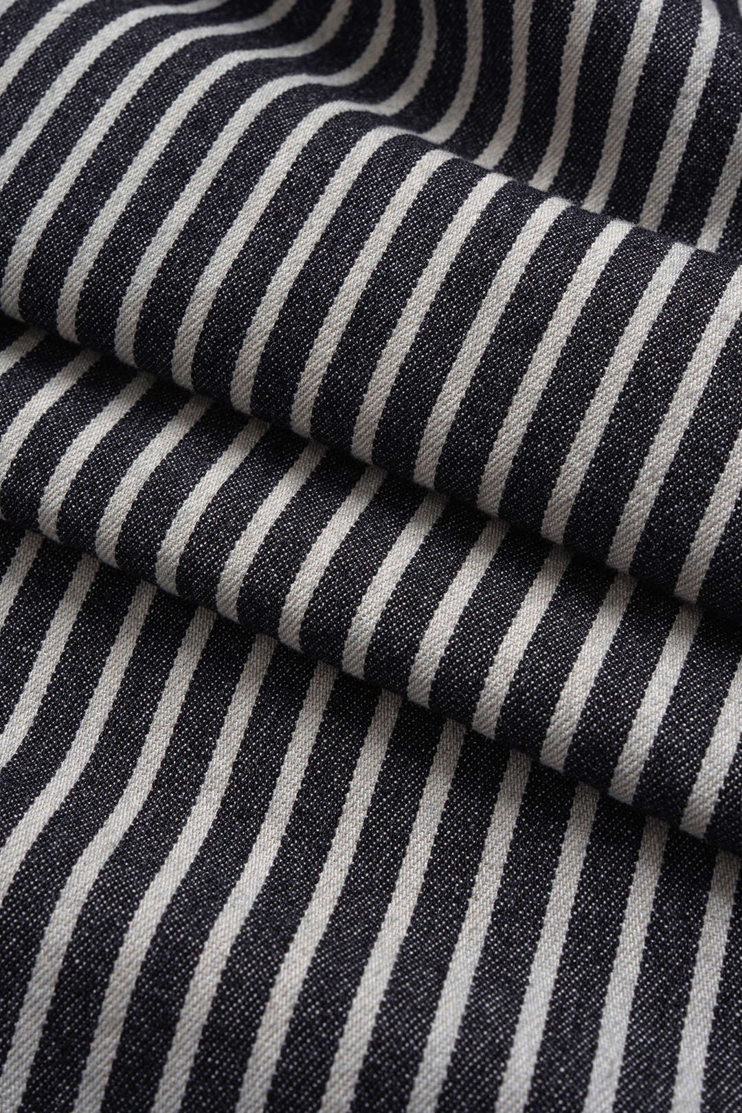 Stripes Print Barrel Pants