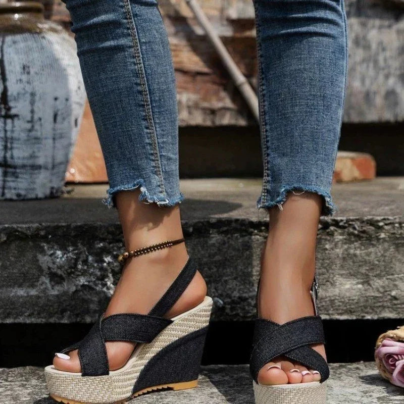 Maya-denim-korosandaalit