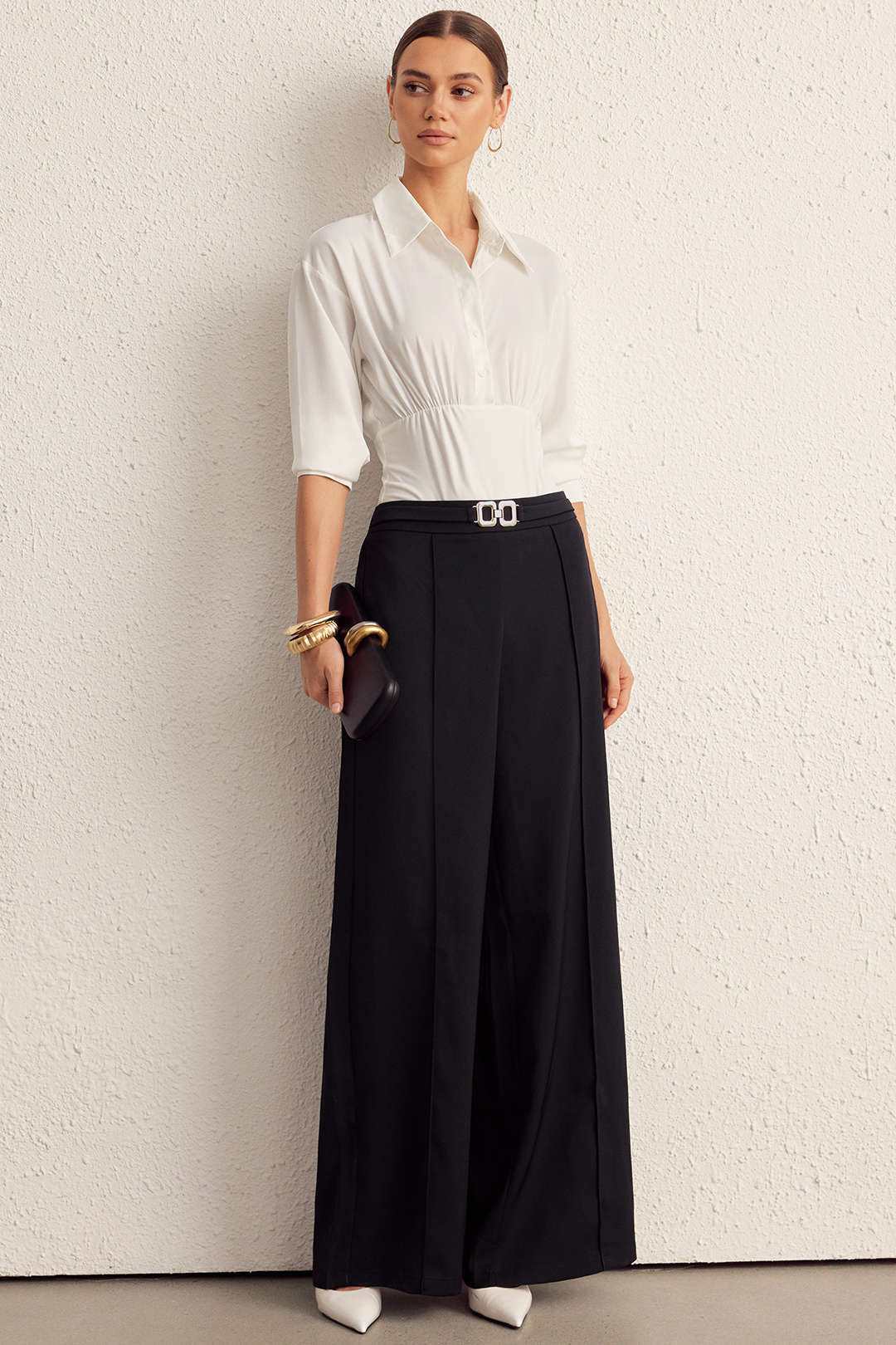 Solid Belted Wide-Leg Pants