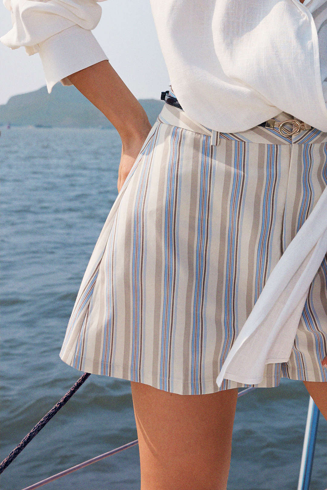 Stripes Print High Waist Wide Leg Shorts