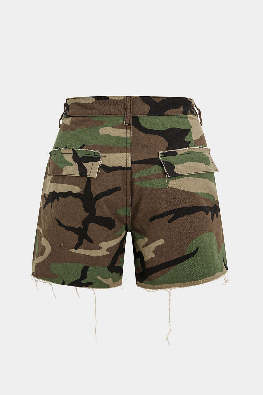 Camo-kuvioiset kuluneet cargo-shortsit